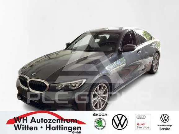 2022 BMW 318