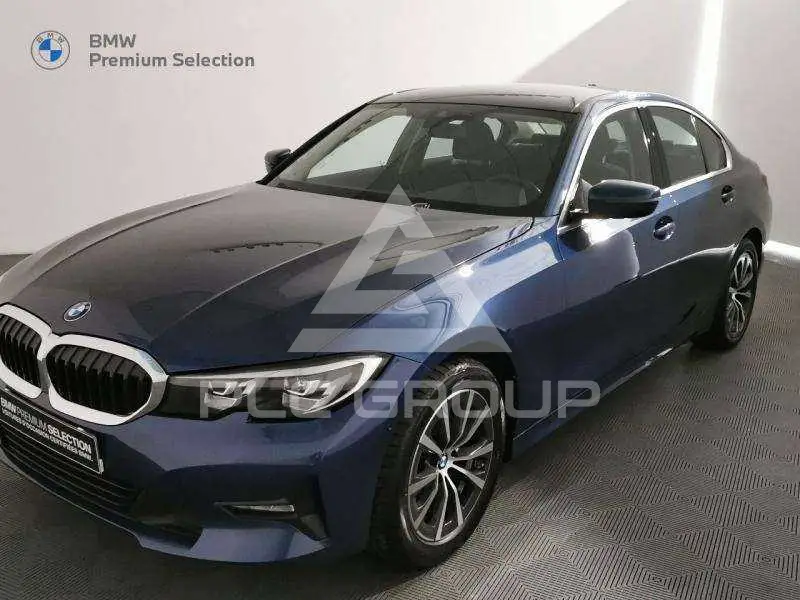 2022 BMW 318
