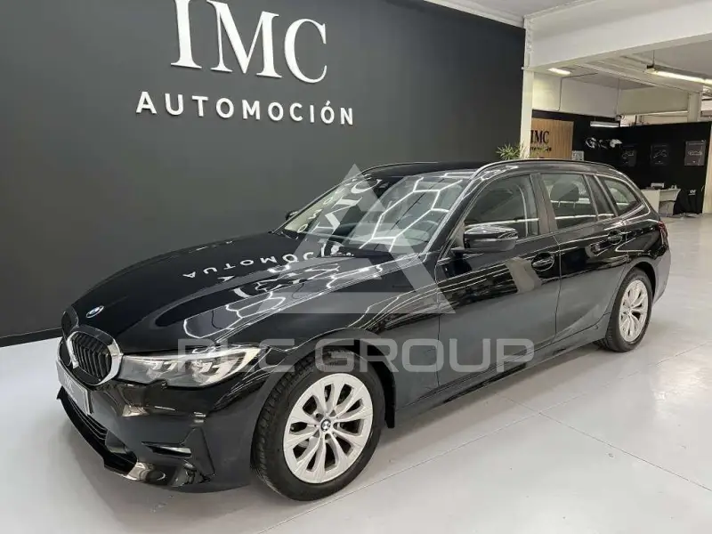 2022 BMW 318