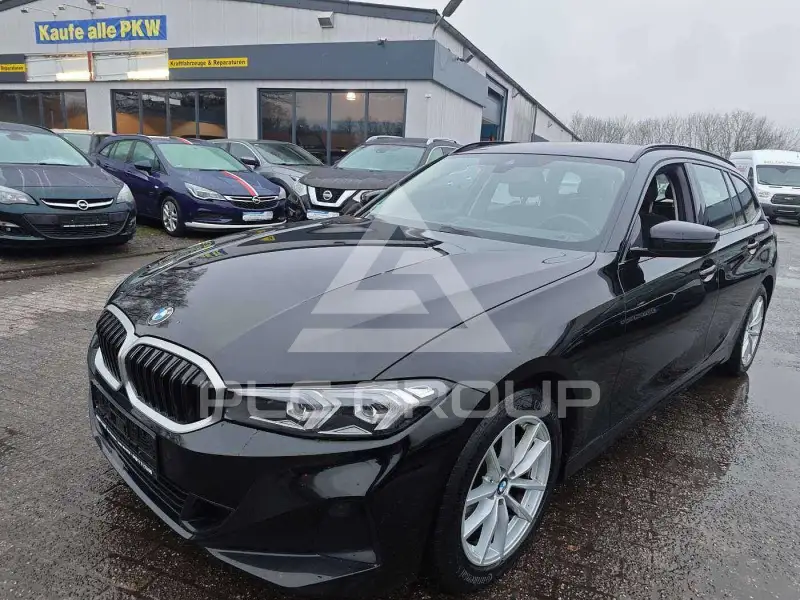 2022 BMW 318