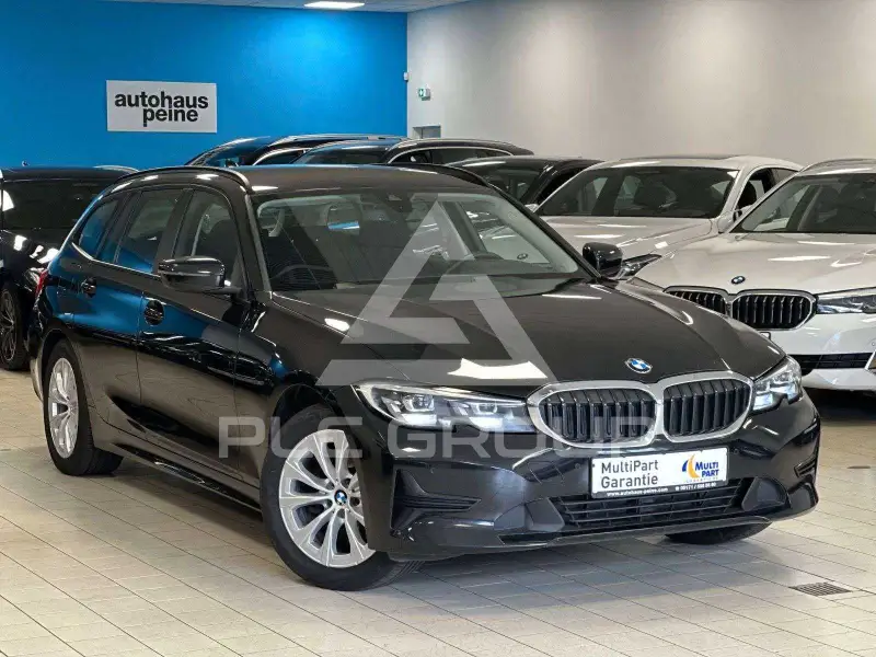 2022 BMW 318