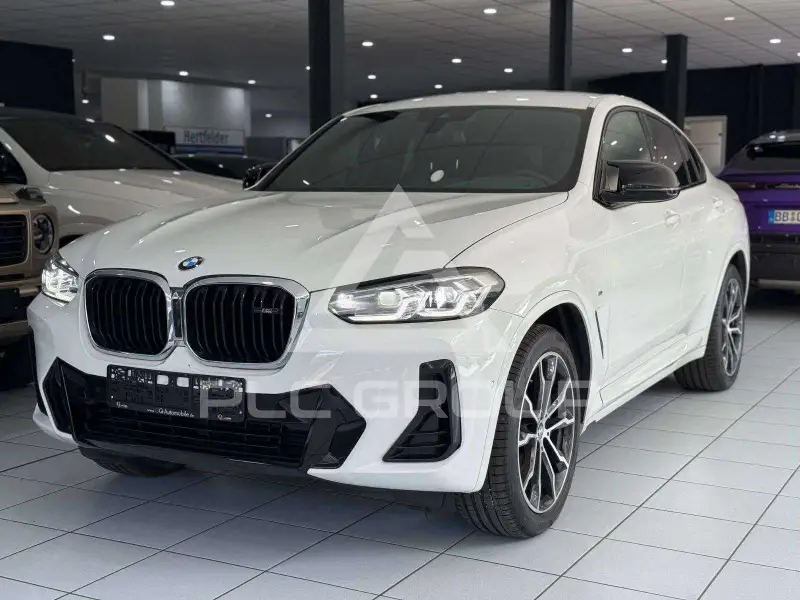 2022 BMW X4