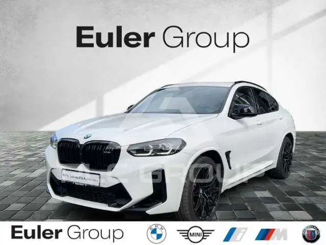 2022 BMW X4