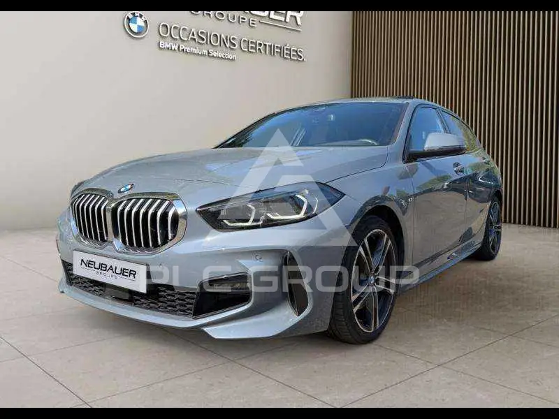 2022 BMW 118