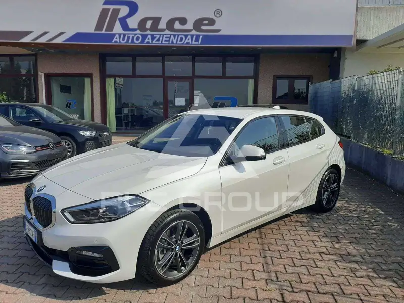 2023 BMW 118