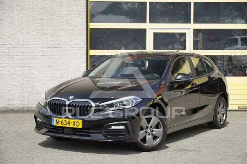 2022 BMW 118