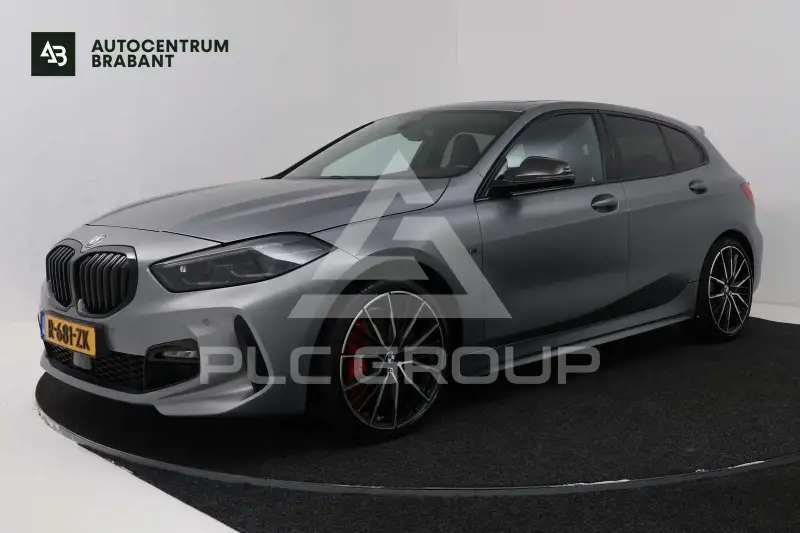 2022 BMW 118