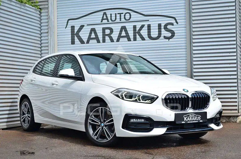 2022 BMW 118