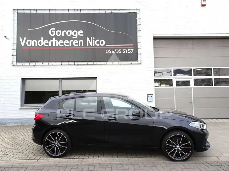 2022 BMW 118