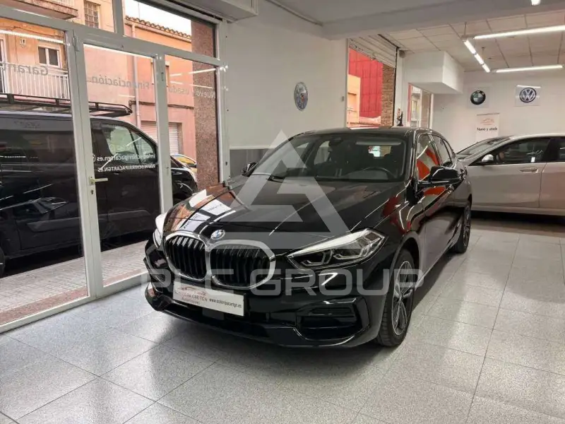 2022 BMW 118