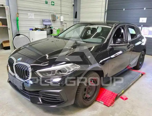 2022 BMW 118