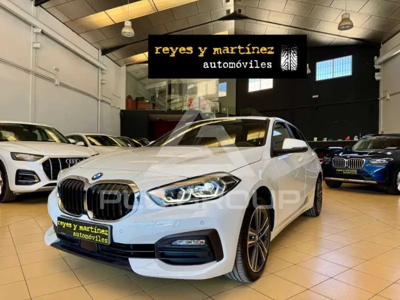 2022 BMW 118