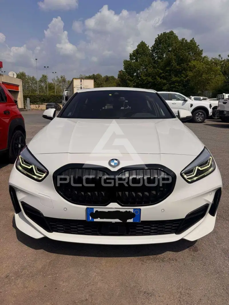 2022 BMW 118
