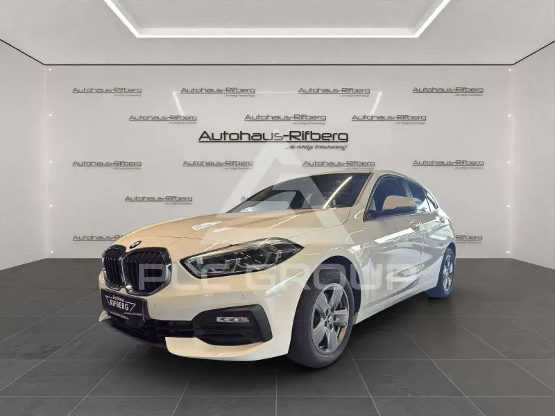 2022 BMW 118