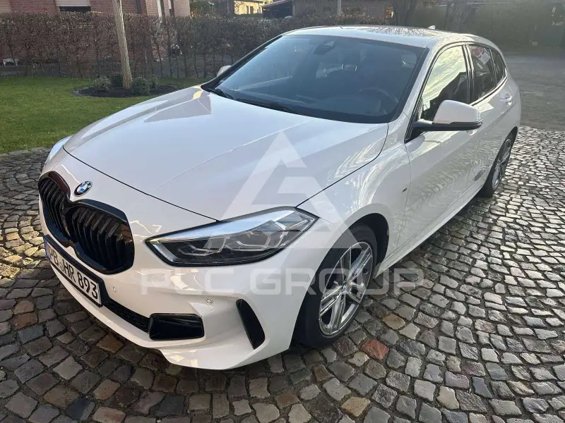 2022 BMW 118