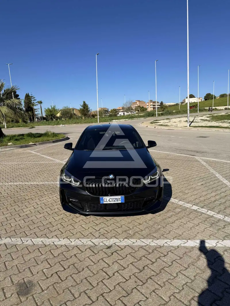 2022 BMW 118