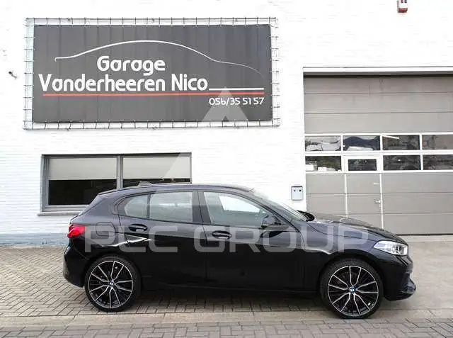 2022 BMW 118