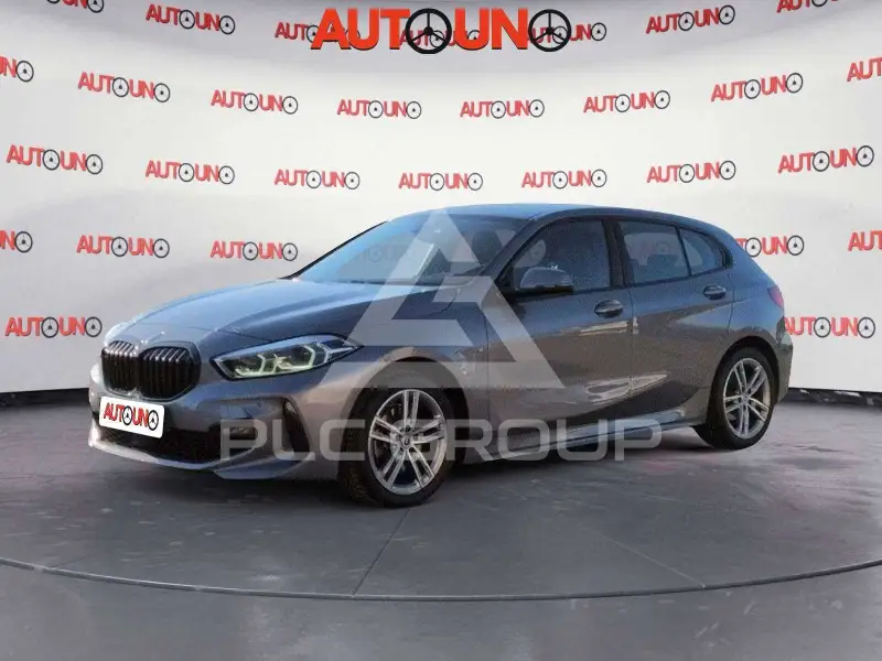 2022 BMW 118