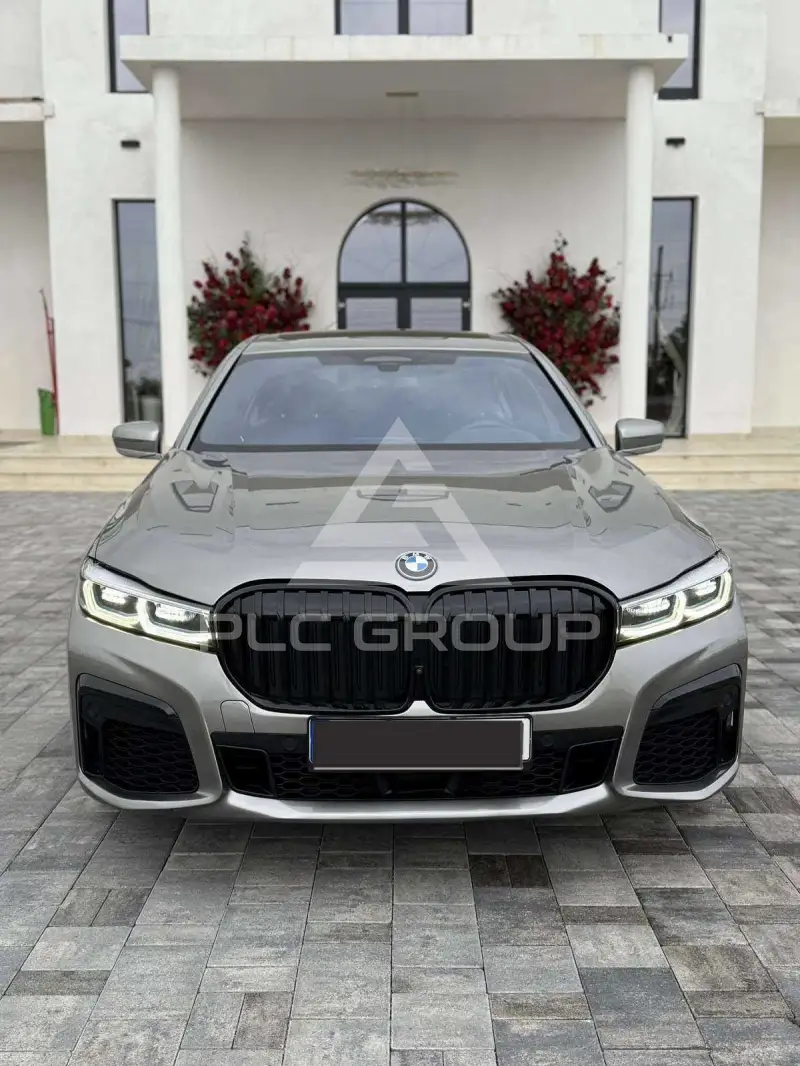 2022 BMW 745