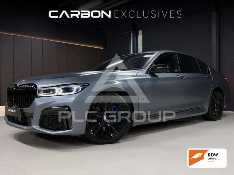 2022 BMW 745