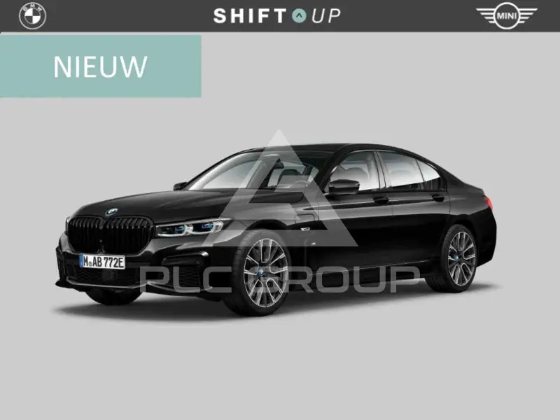 2022 BMW 745