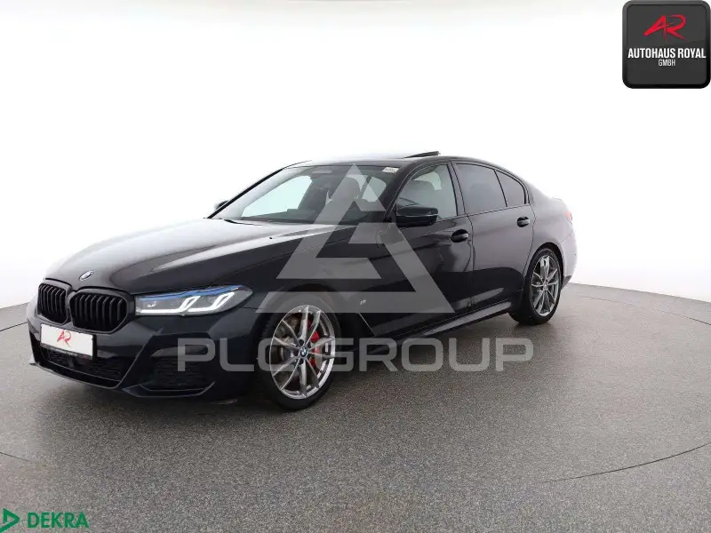 2022 BMW 550M