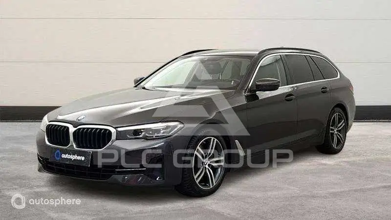 2022 BMW 518