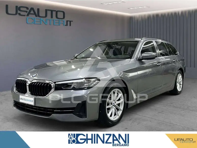 2022 BMW 518