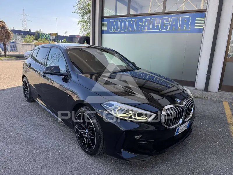 2022 BMW 120