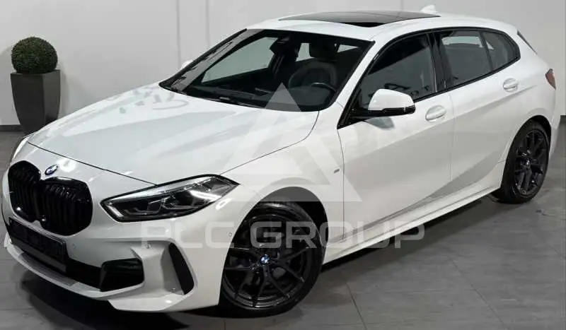 2022 BMW 120