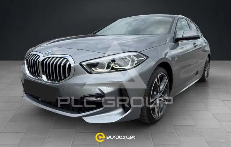 2022 BMW 120