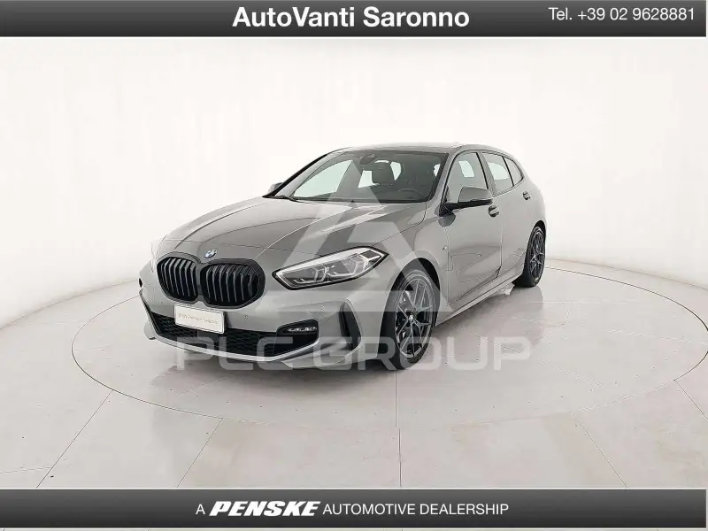 2022 BMW 120