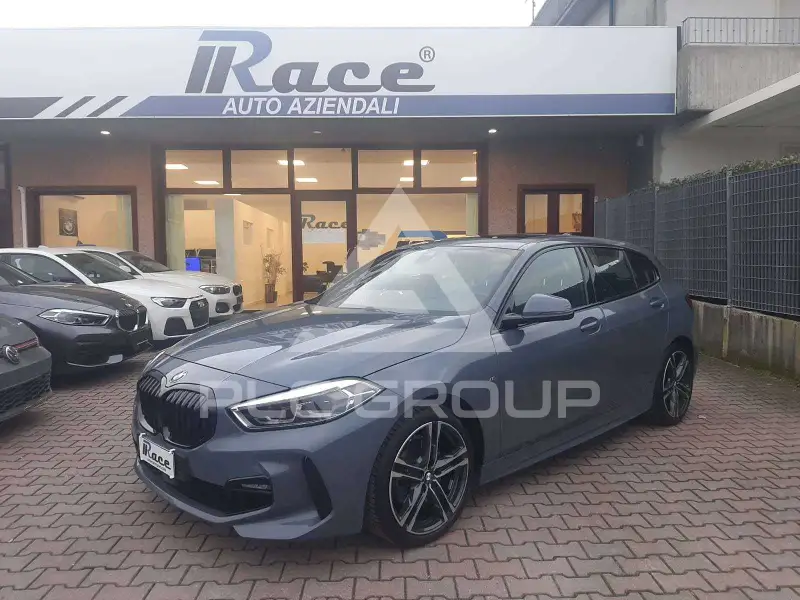 2022 BMW 120