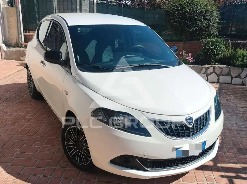 2022 Lancia YPSILON
