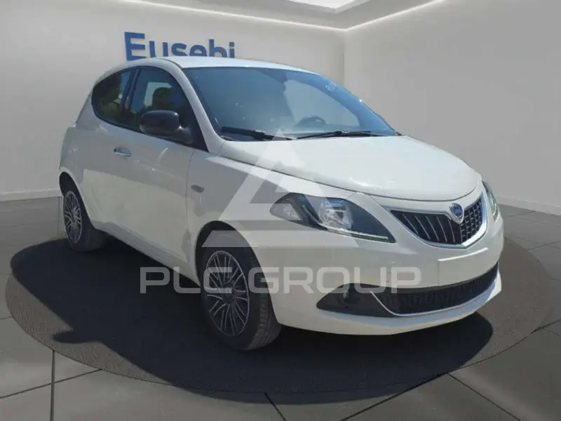2022 Lancia YPSILON