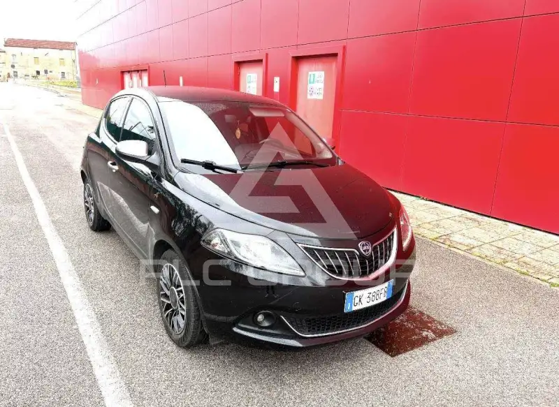 2022 Lancia YPSILON