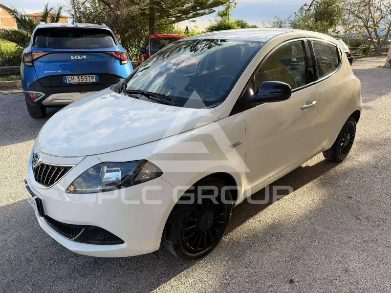 2022 Lancia YPSILON
