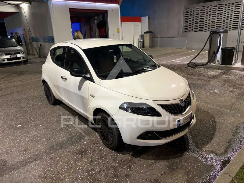 2022 Lancia YPSILON