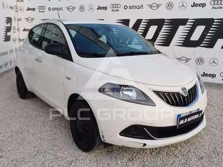 2022 Lancia YPSILON