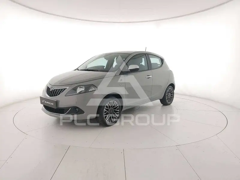 2022 Lancia YPSILON