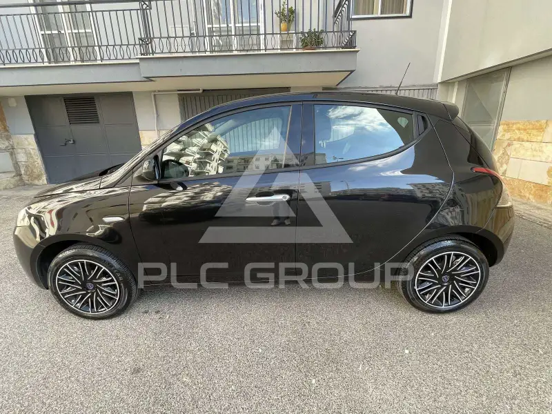 2022 Lancia YPSILON