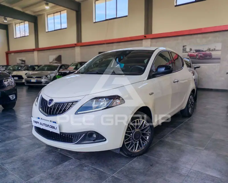 2022 Lancia YPSILON