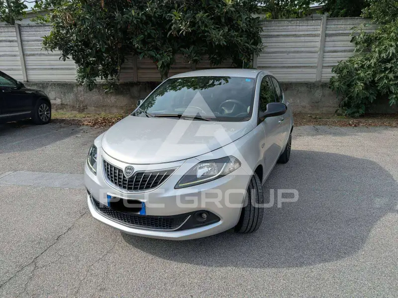 2022 Lancia YPSILON