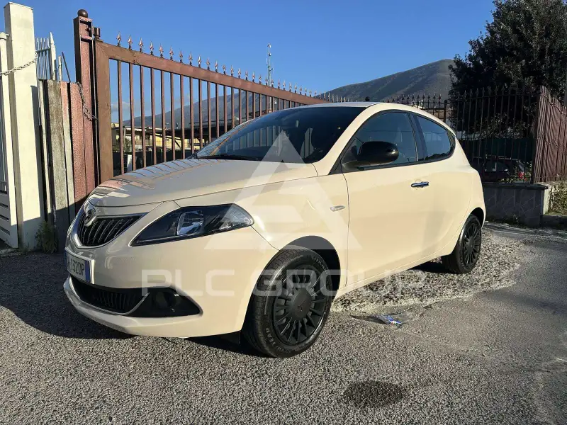 2022 Lancia YPSILON