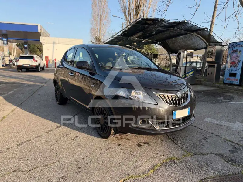 2022 Lancia YPSILON