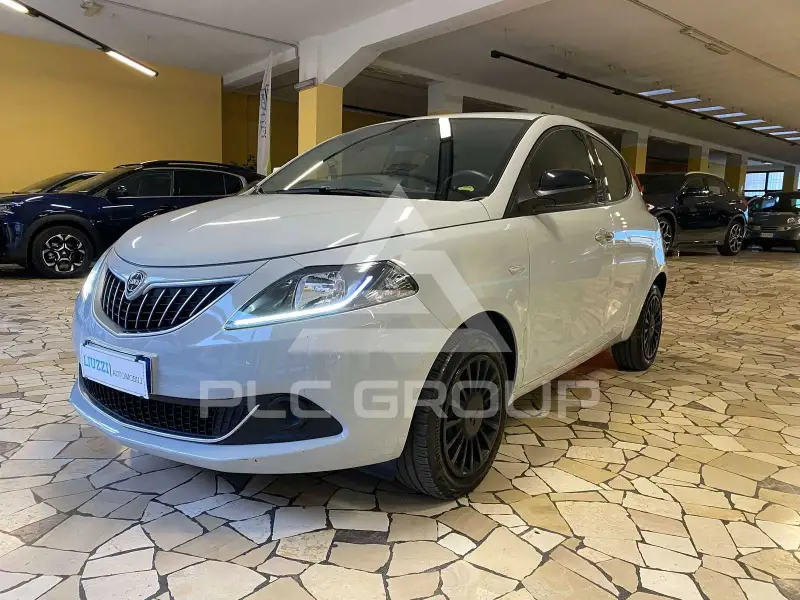 2022 Lancia YPSILON