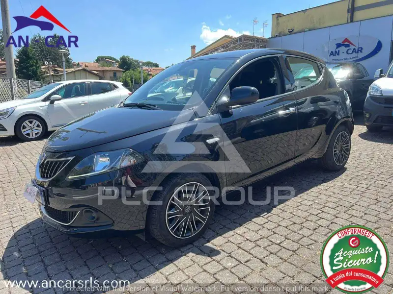 2022 Lancia YPSILON