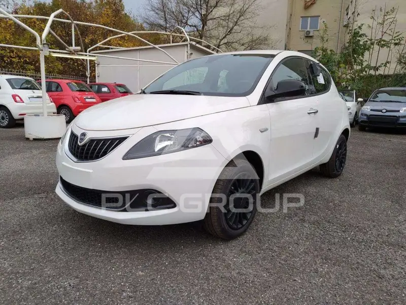 2022 Lancia YPSILON