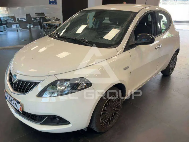 2022 Lancia YPSILON