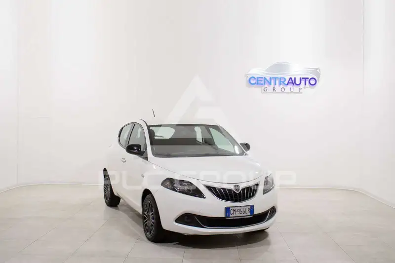 2022 Lancia YPSILON